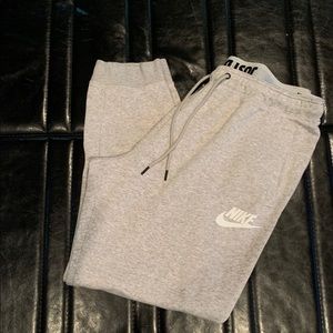 XL Nike sweatpants